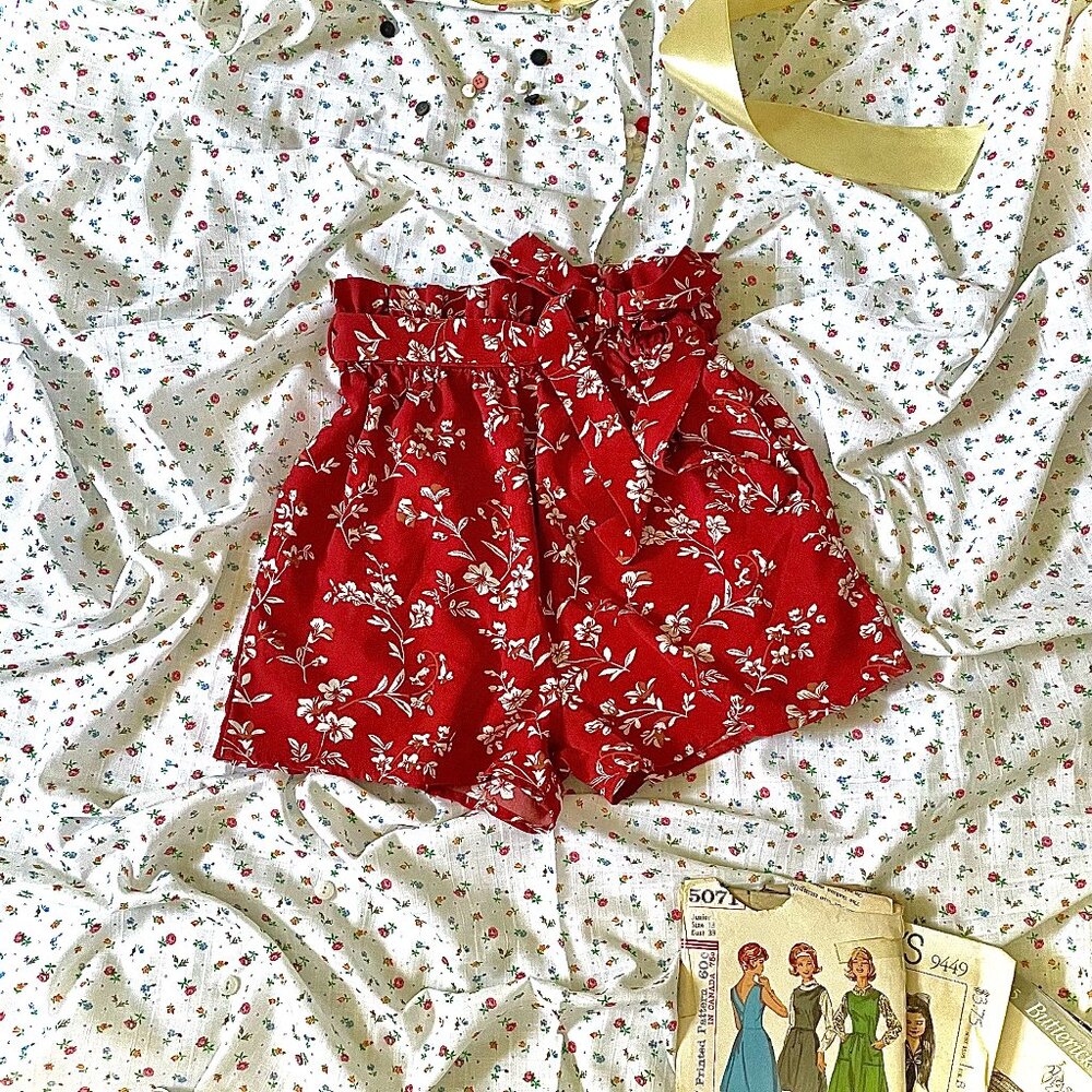 Women's Red High-Waisted Tie-Front Shorts